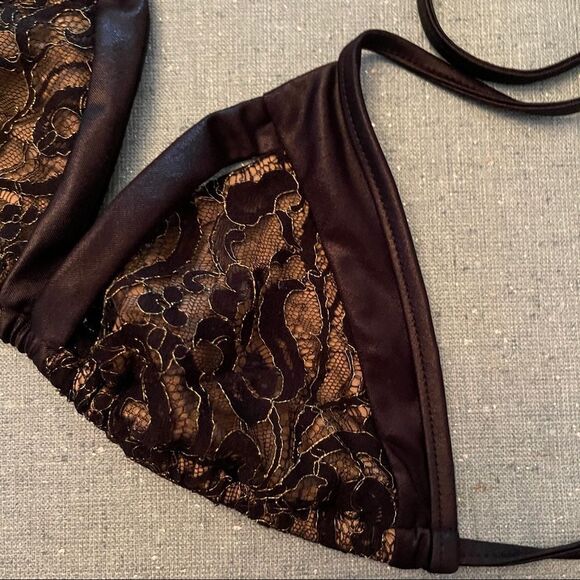 Beach Bunny Black Lace Bikini Top - Picture 5 of 6